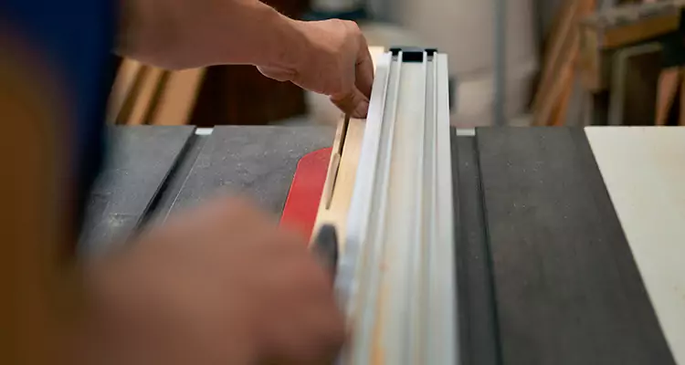 Bifold Door Seal Repair in Fort Walton Beach, FL