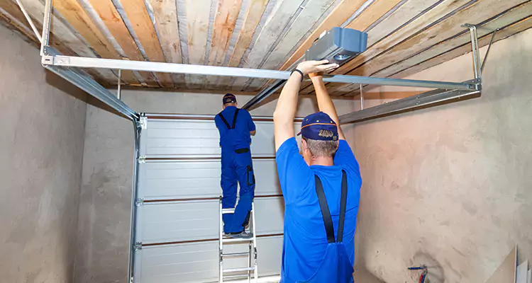 Garage Door Opener Technician in Fort Walton Beach, FL