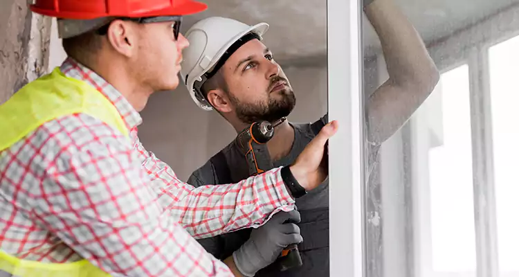 Sliding Patio Door Sticking? Expert Repair in Fort Walton Beach, FL.
