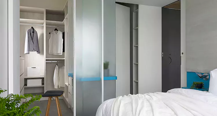 Closet Door Bi Fold Installation in Fort Walton Beach, FL